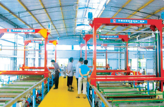Jalur Elektroplating Plastik Otomatis ISO9000 OEM Hanging