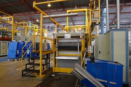 Jalur Plating Otomatis Lanjutan untuk Electroplating dengan Keakuratan Plating Hingga 0,02 mm